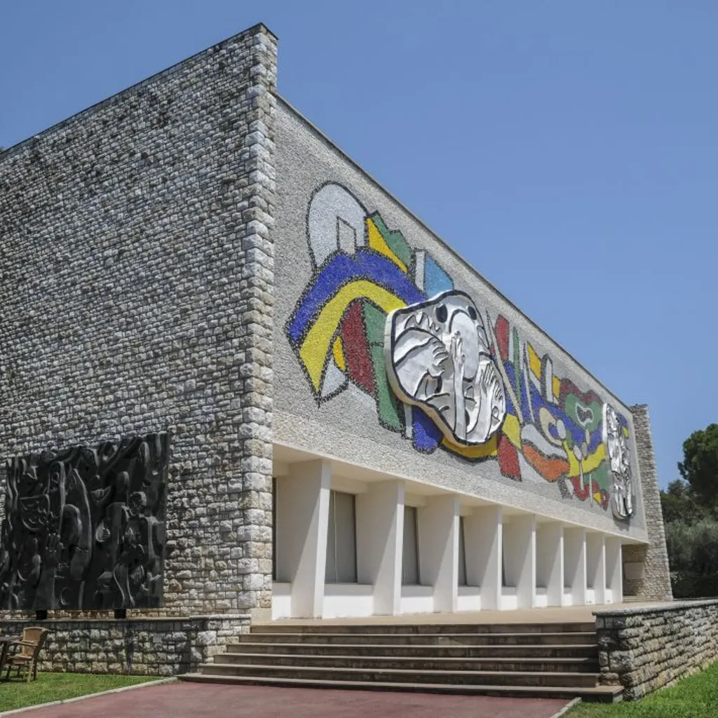 Fernand Léger National Museum - 1