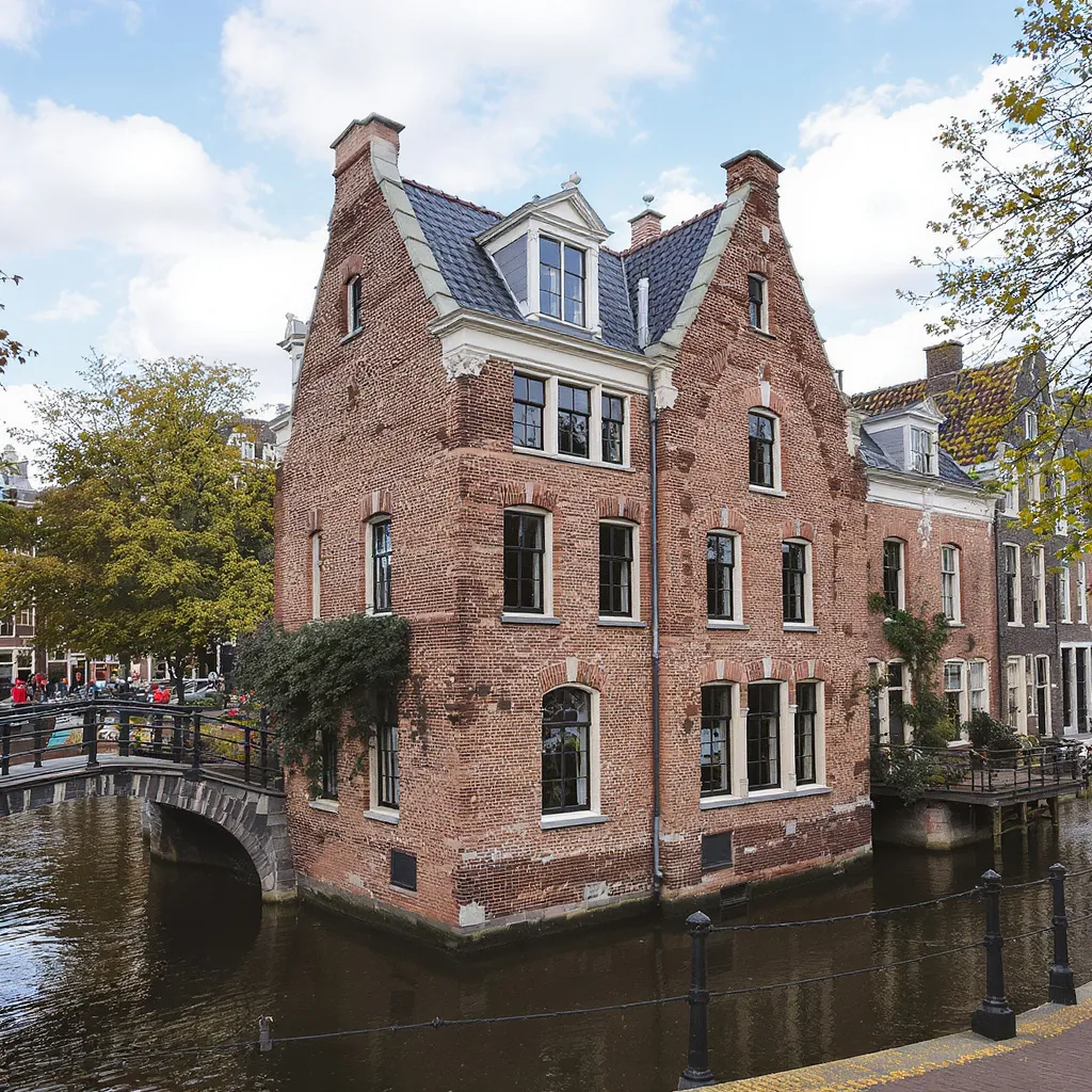 The Anne Frank House at Prinsengracht 263 has welcomed visitors since 3 May 1960; the Secret Annex remains unfurnished at Otto Frank’s request to keep the space as it was found.