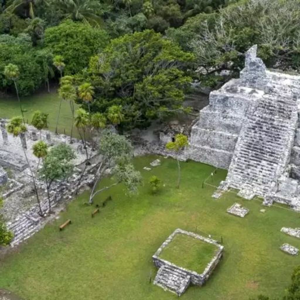 Zona Arqueológica de El Meco - 7