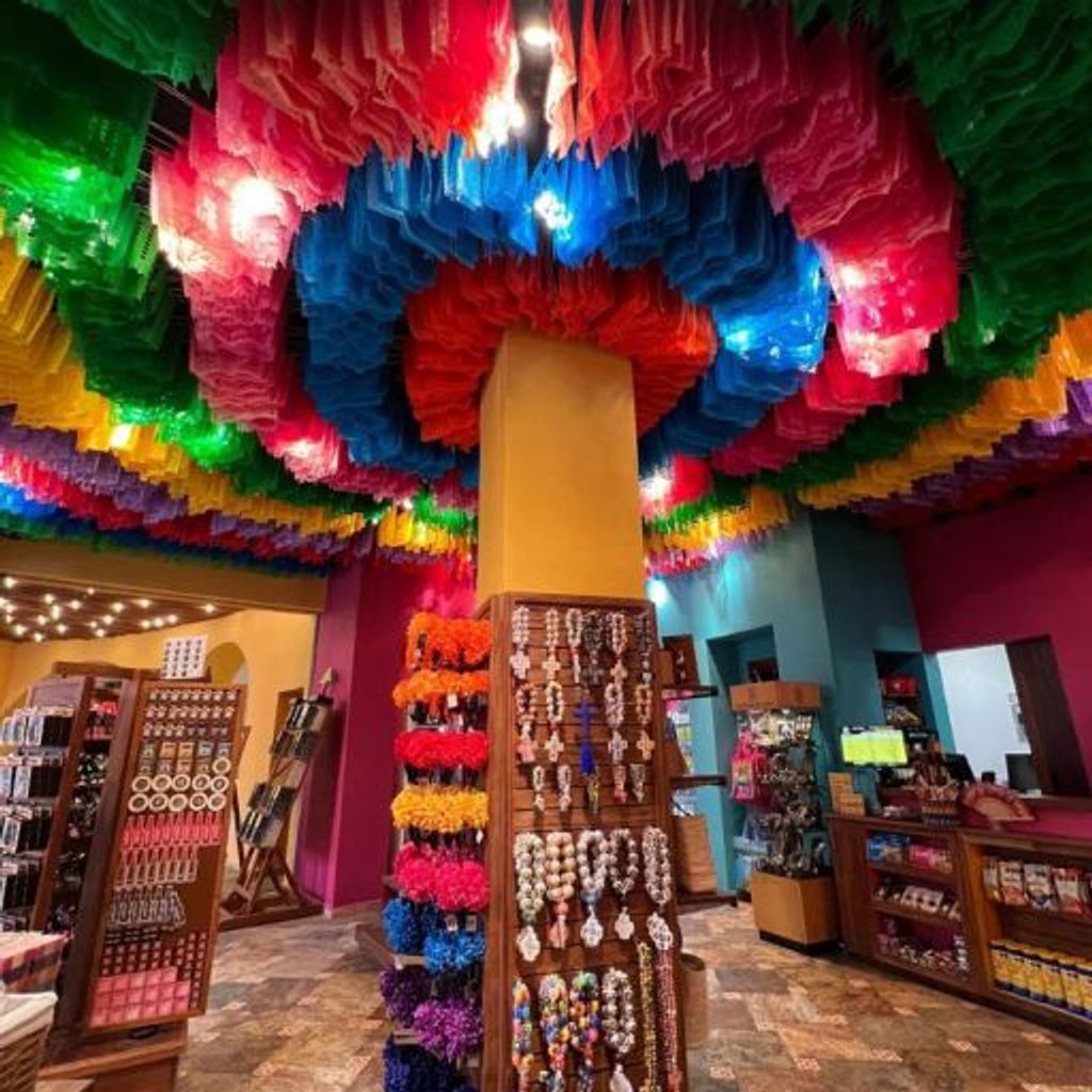 Xoximilco | Mexican Floating Fiesta in Cancun - 8
