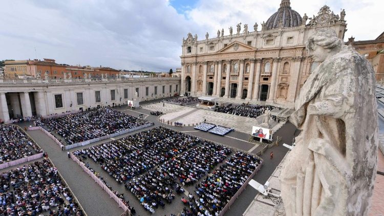 CHAPELET POUR LA PAIX :  Notre Saint Père le Pape Léon XIV nous invite à être…