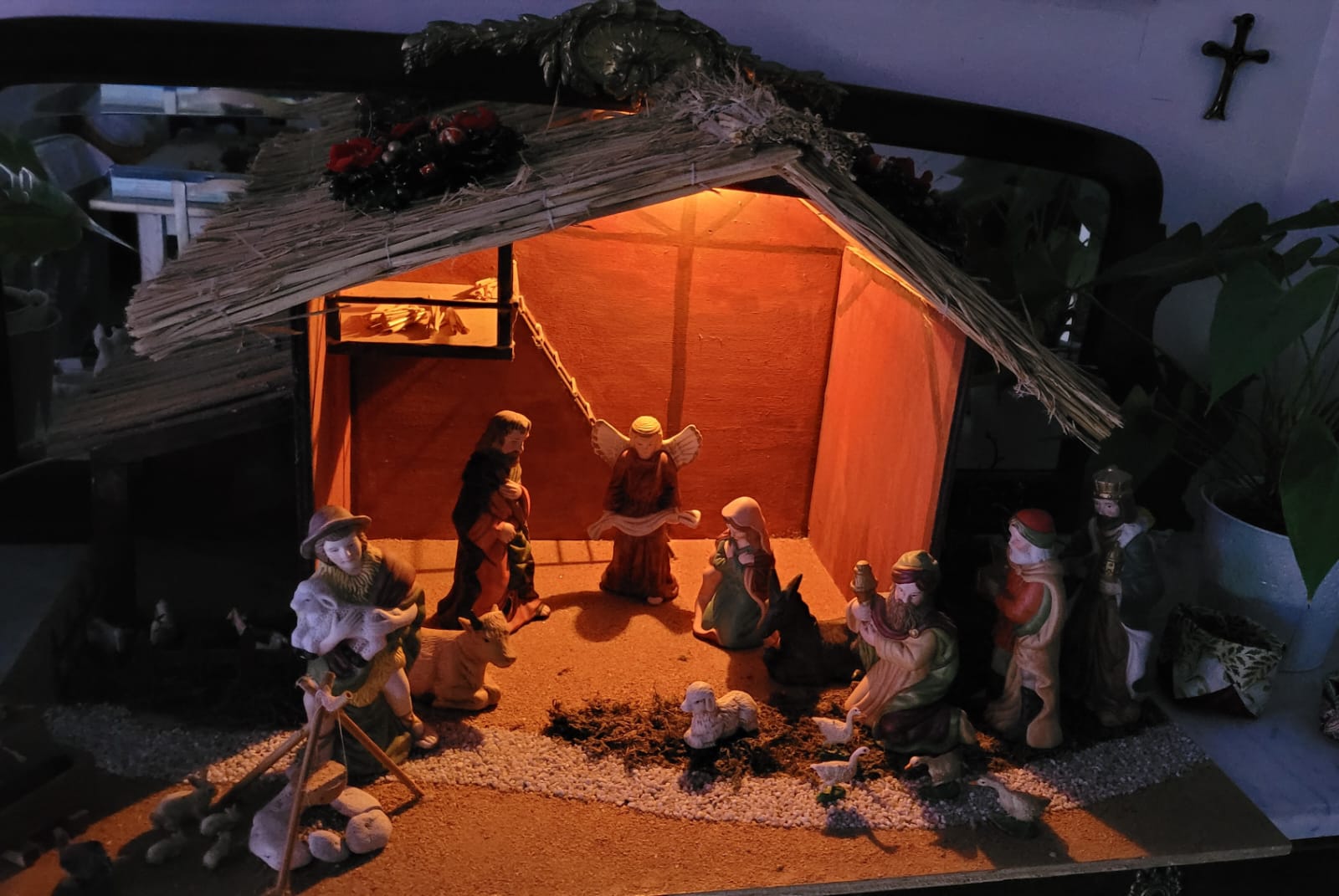 Crèche famille Charpentier
