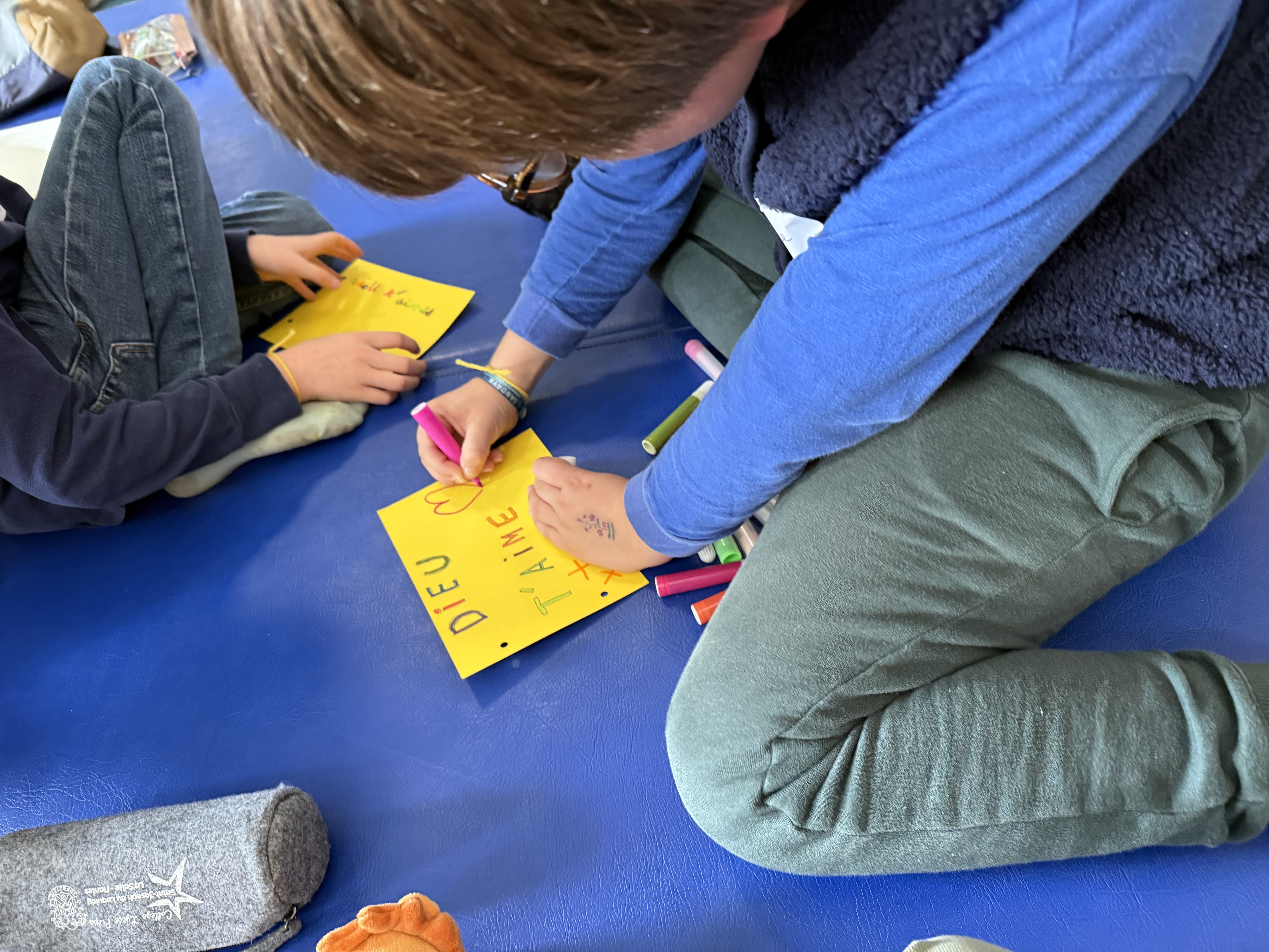 J-O-I-E ! « Réjouissez-vous toujours dans le Seigneur ! » Ph 4,4