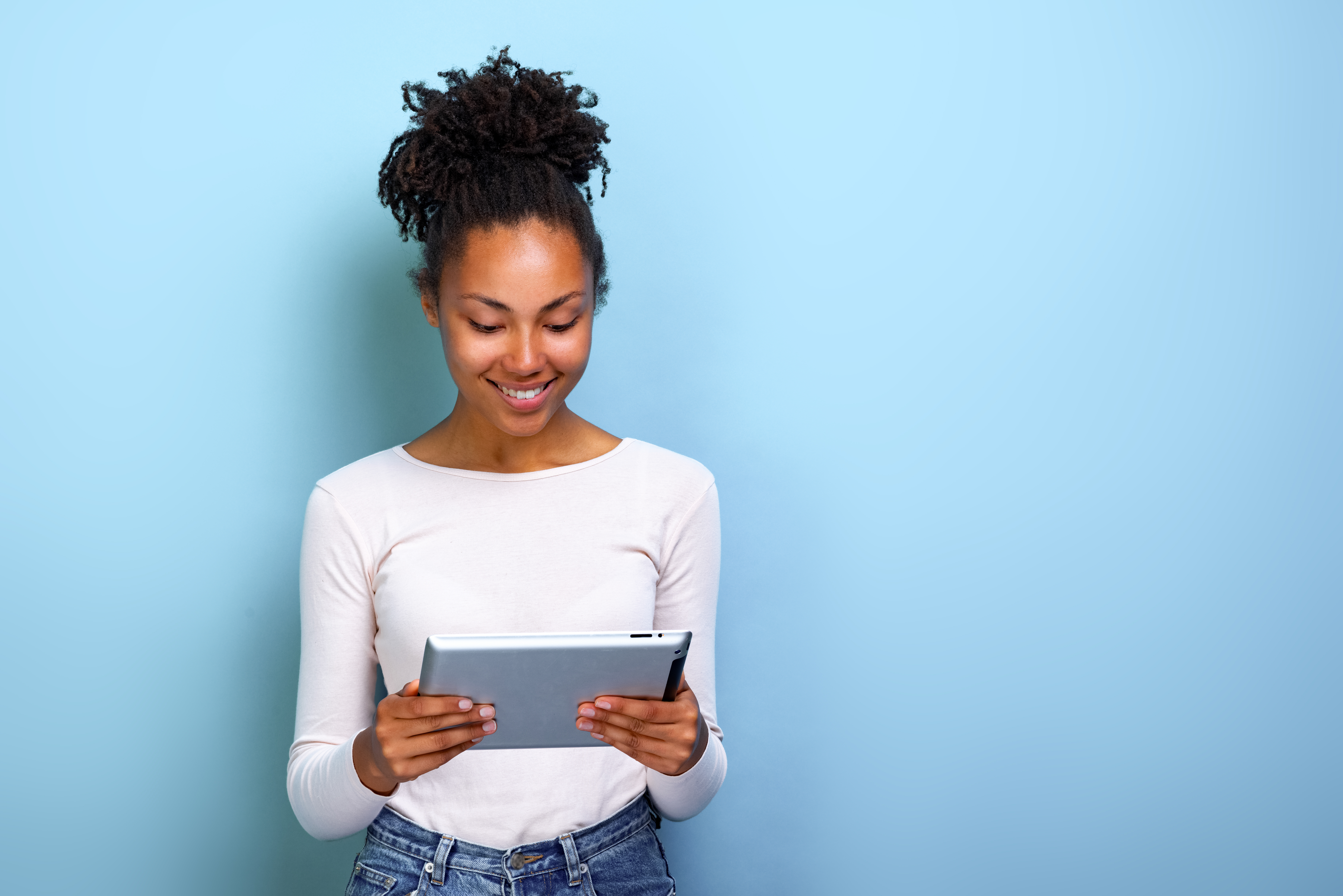 Best eSIM for iPad: Complete Travel Setup Guide (2026)