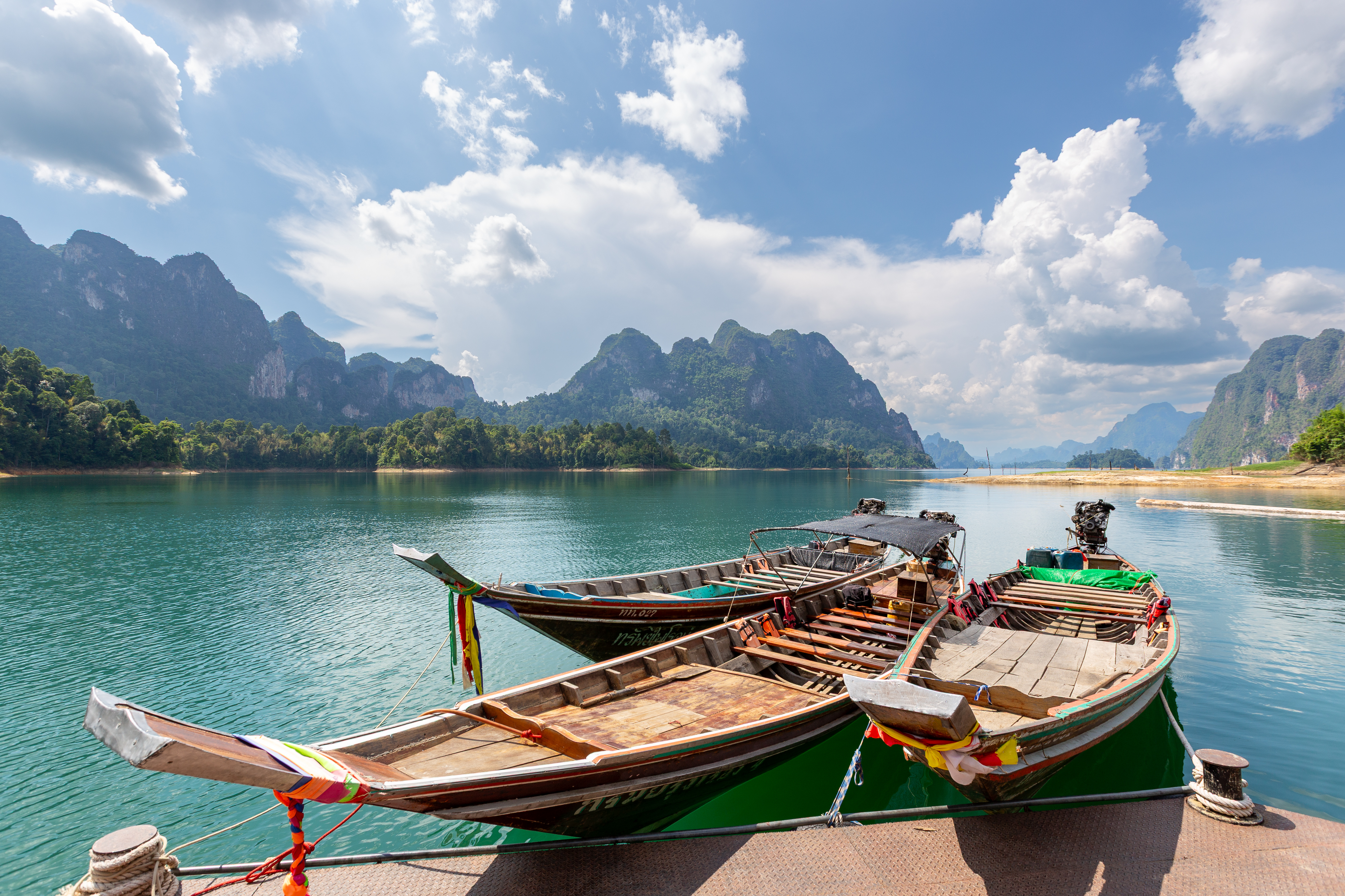 Best eSIM for Thailand (2026): Complete Travel Guide for Bangkok, Phuket, Krabi & Chiang Mai