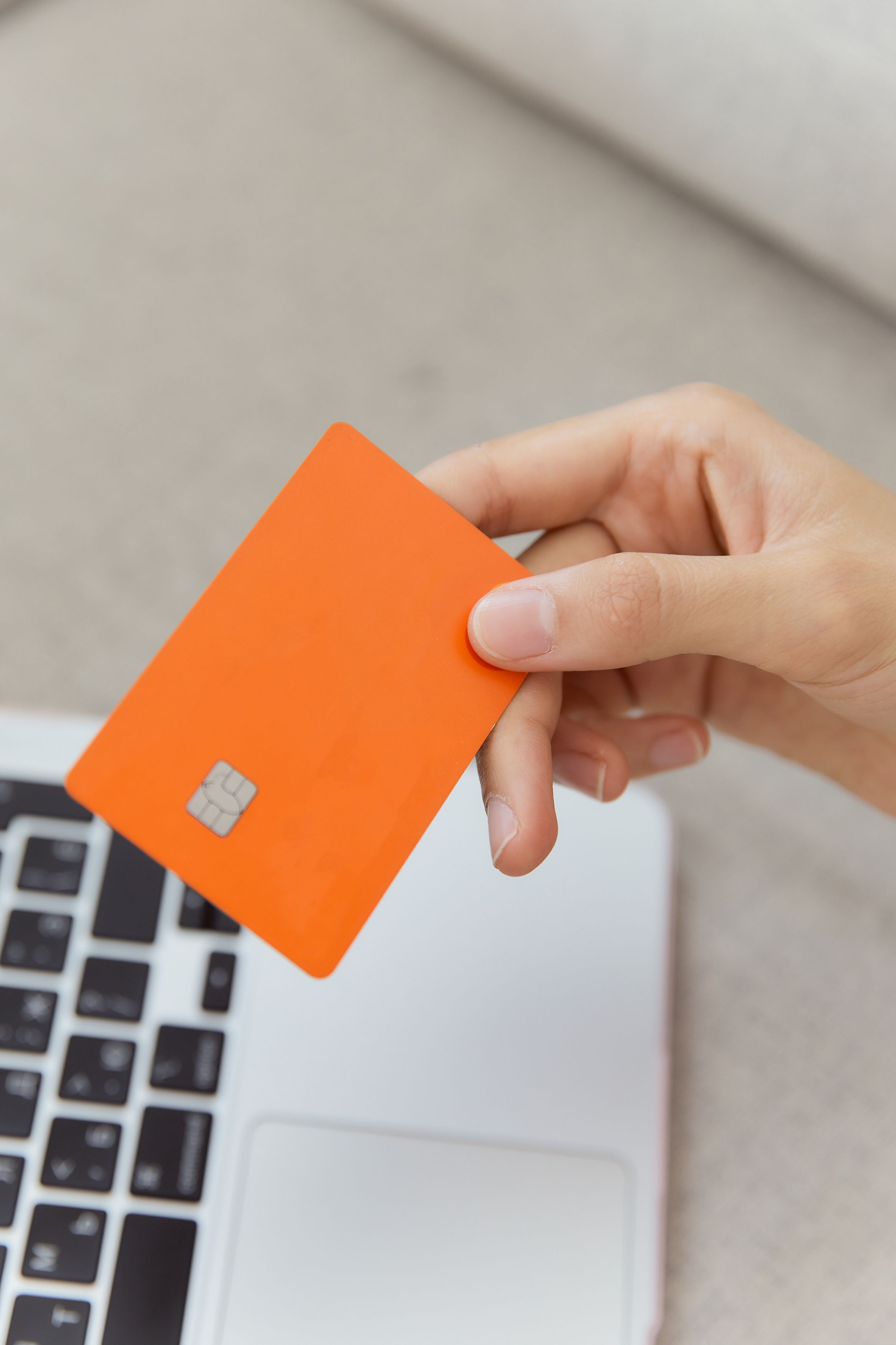 eSIM vs Nano SIM: Which Is Better?