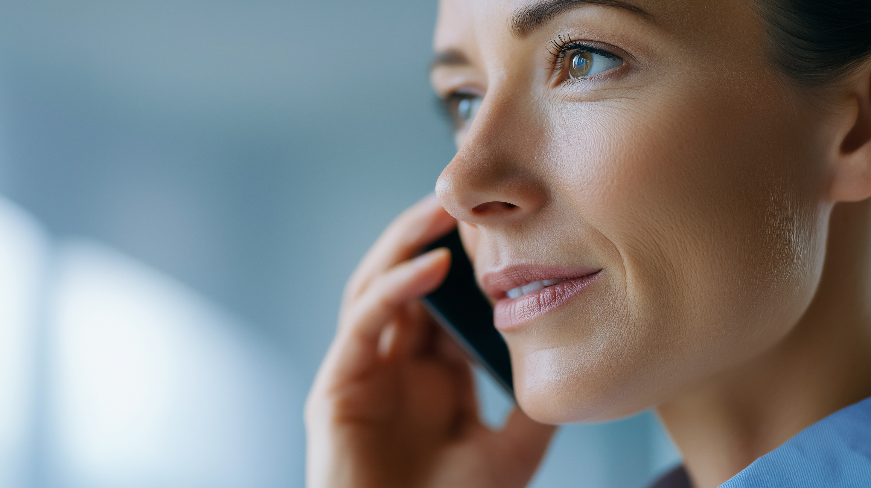 Travel eSIM vs Local SIM Card: Which Is Better for International Travel?