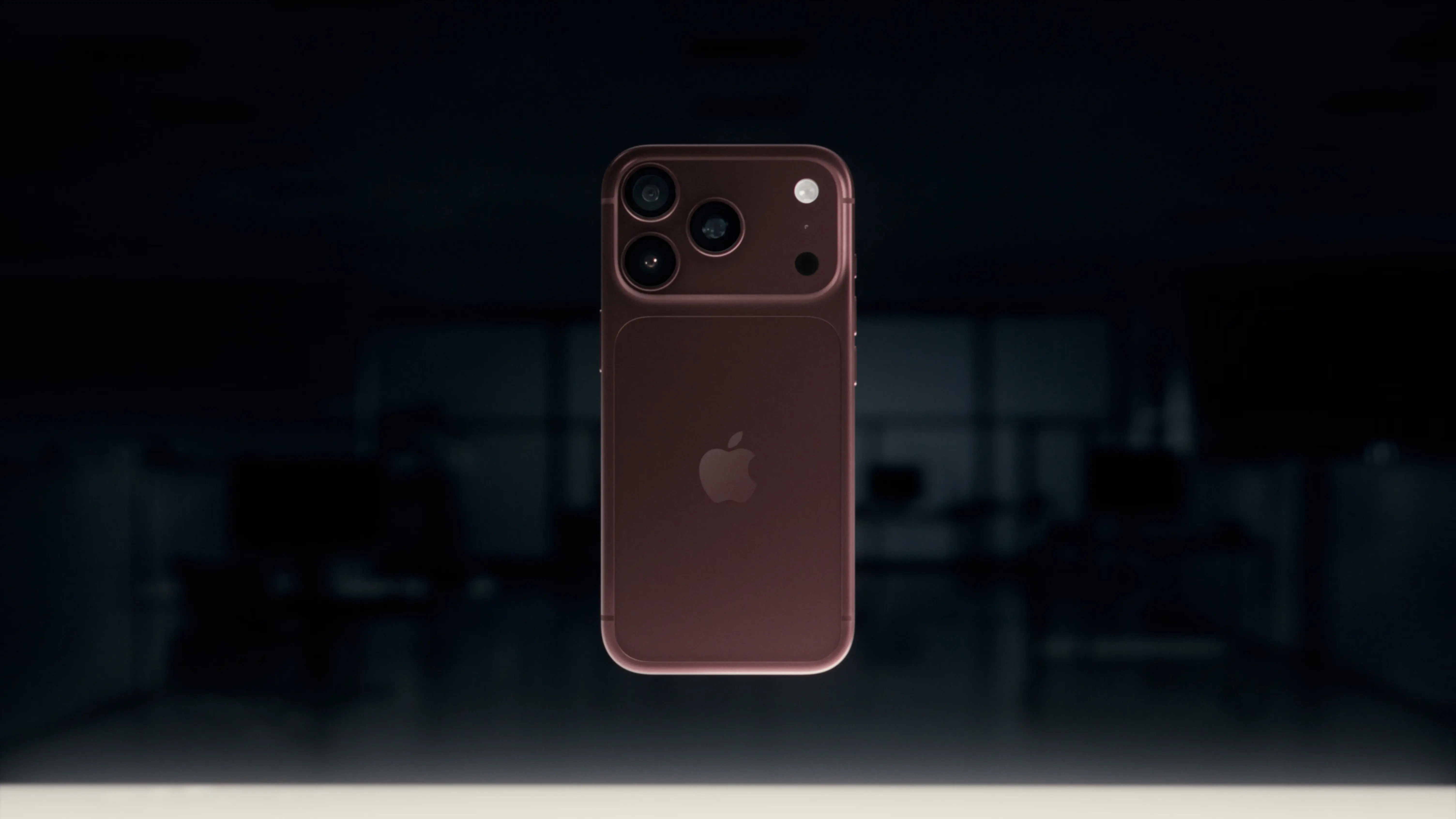 How to Avoid Roaming Charges on iPhone 18: Complete Travel Guide