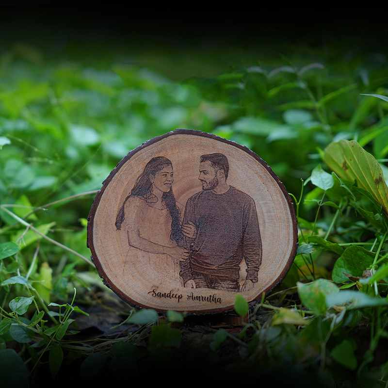 WOODEN ENGRAVE