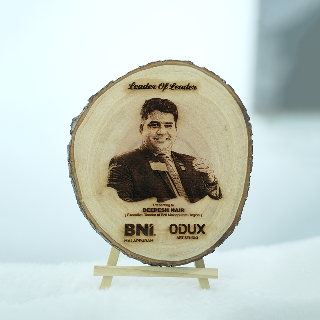 WOODEN ENGRAVE