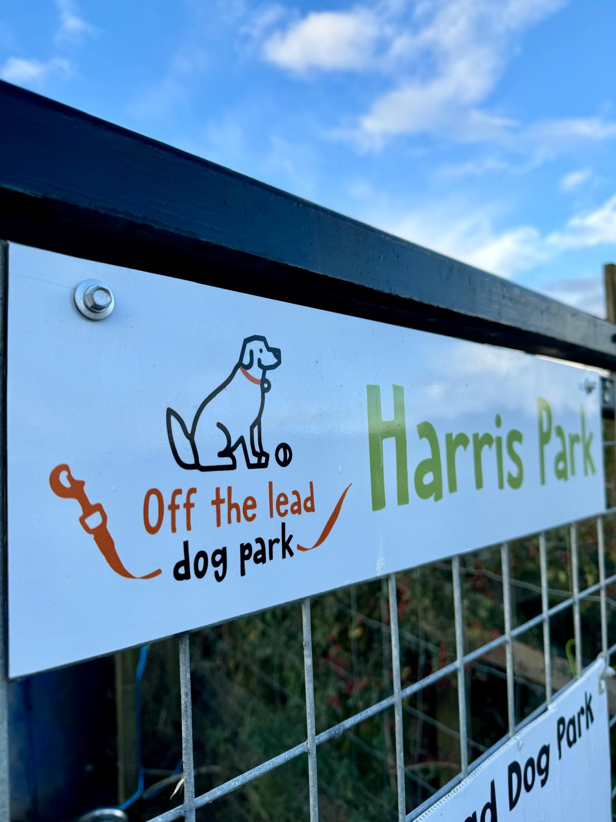 Off The Lead Dog Park secure private dog field in Glasgow, G78 2SH