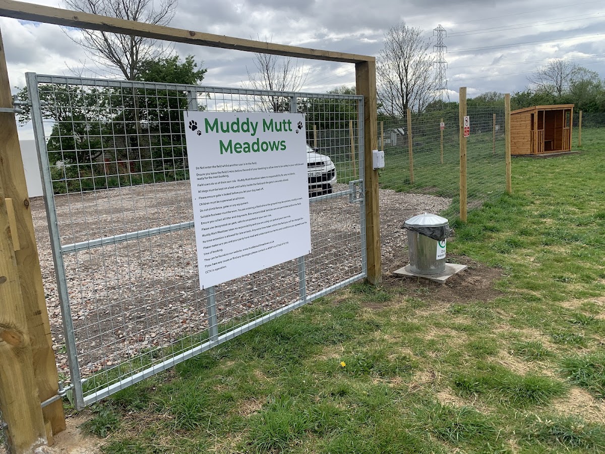 Muddy mutt meadows secure private dog field in Liverpool, L31 4LF