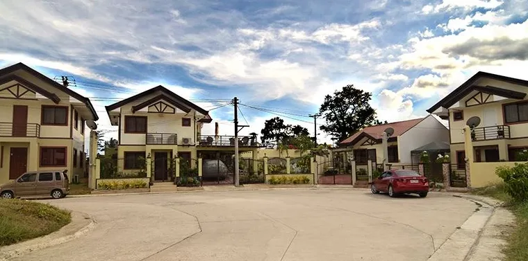 San Josemaria Village Talisay photo 1