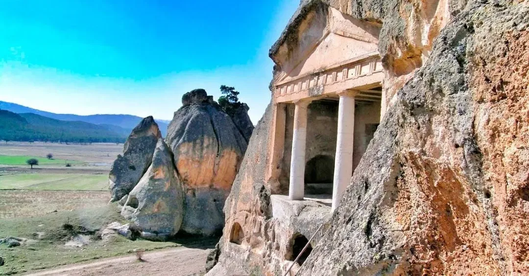 günübirlik frig vadisi & ayazini afyon turu