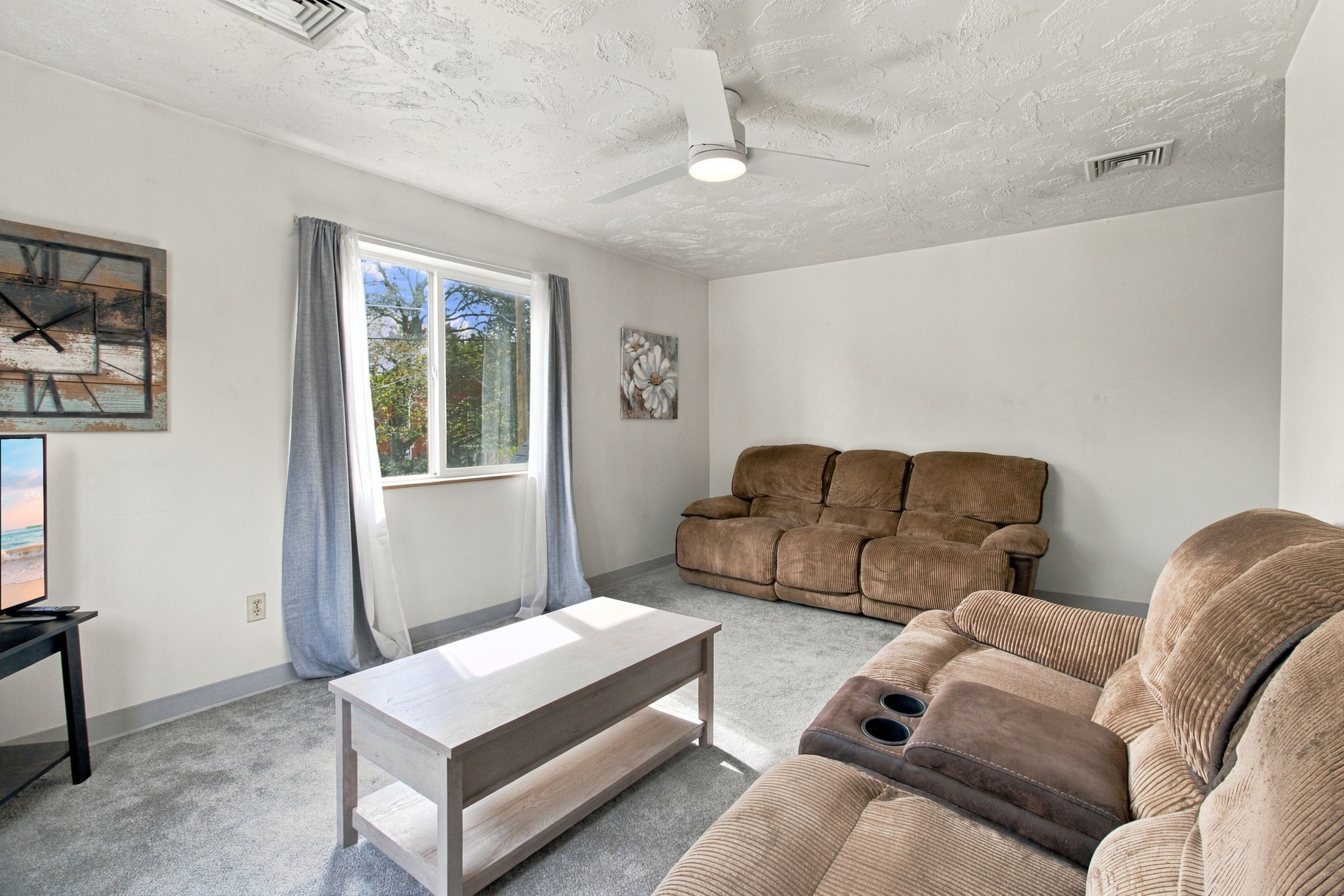Lockport Furnished Corporate Housing, photo 3 of 20