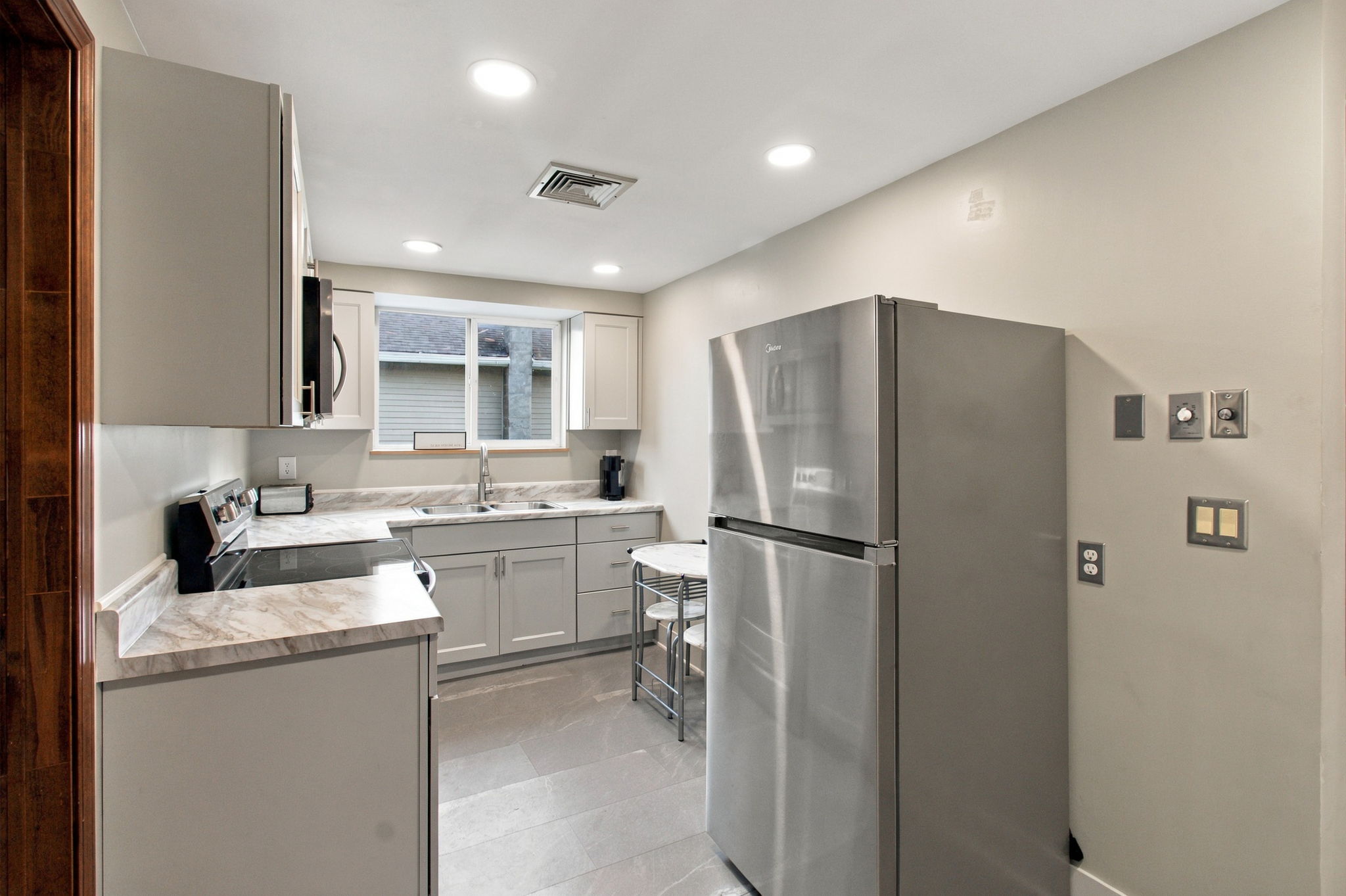 Lockport Furnished Corporate Housing, photo 10 of 20