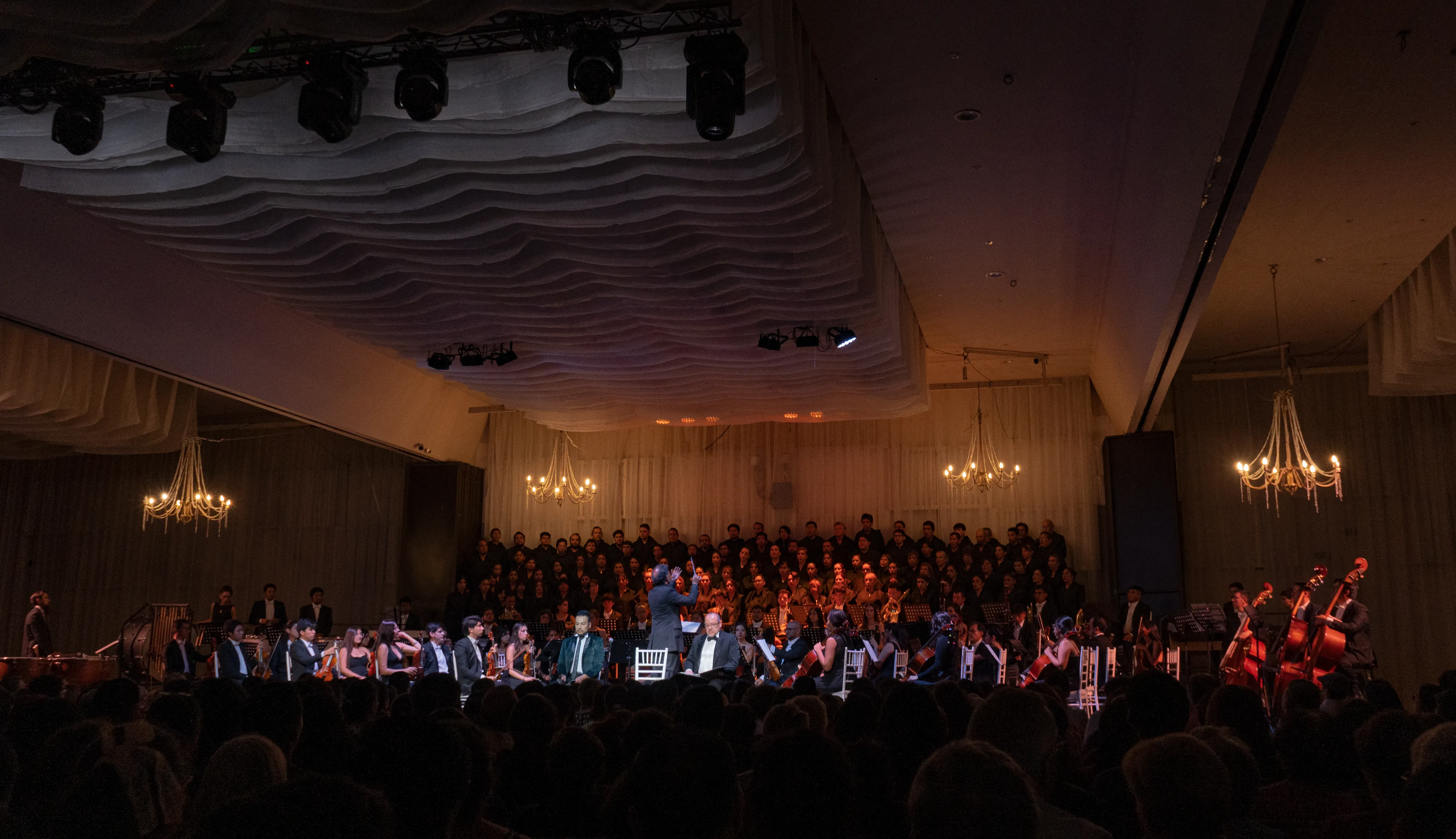 Foto 10 de Carmina Burana Filarmónica