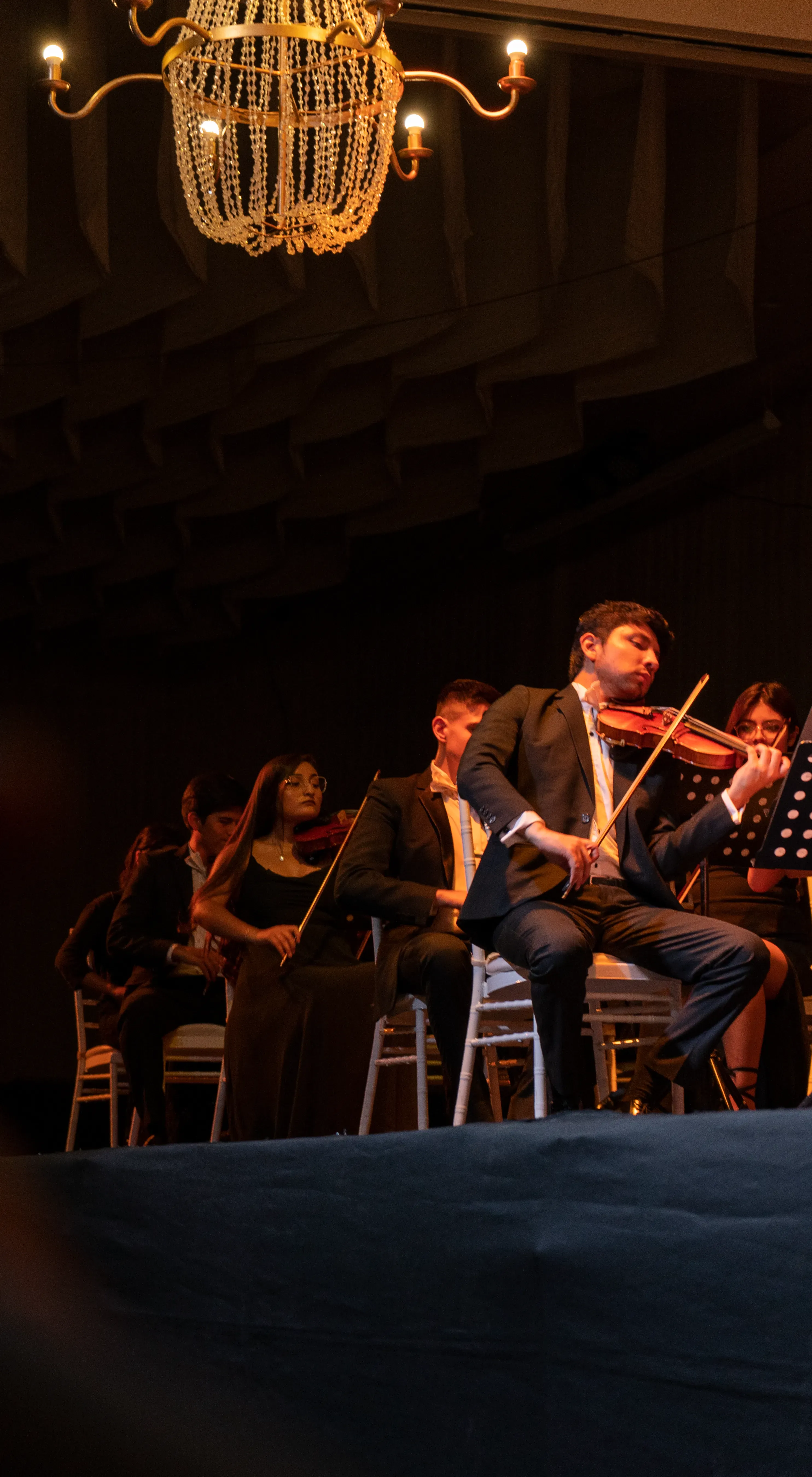 Foto 16 de Vals Filarmónica