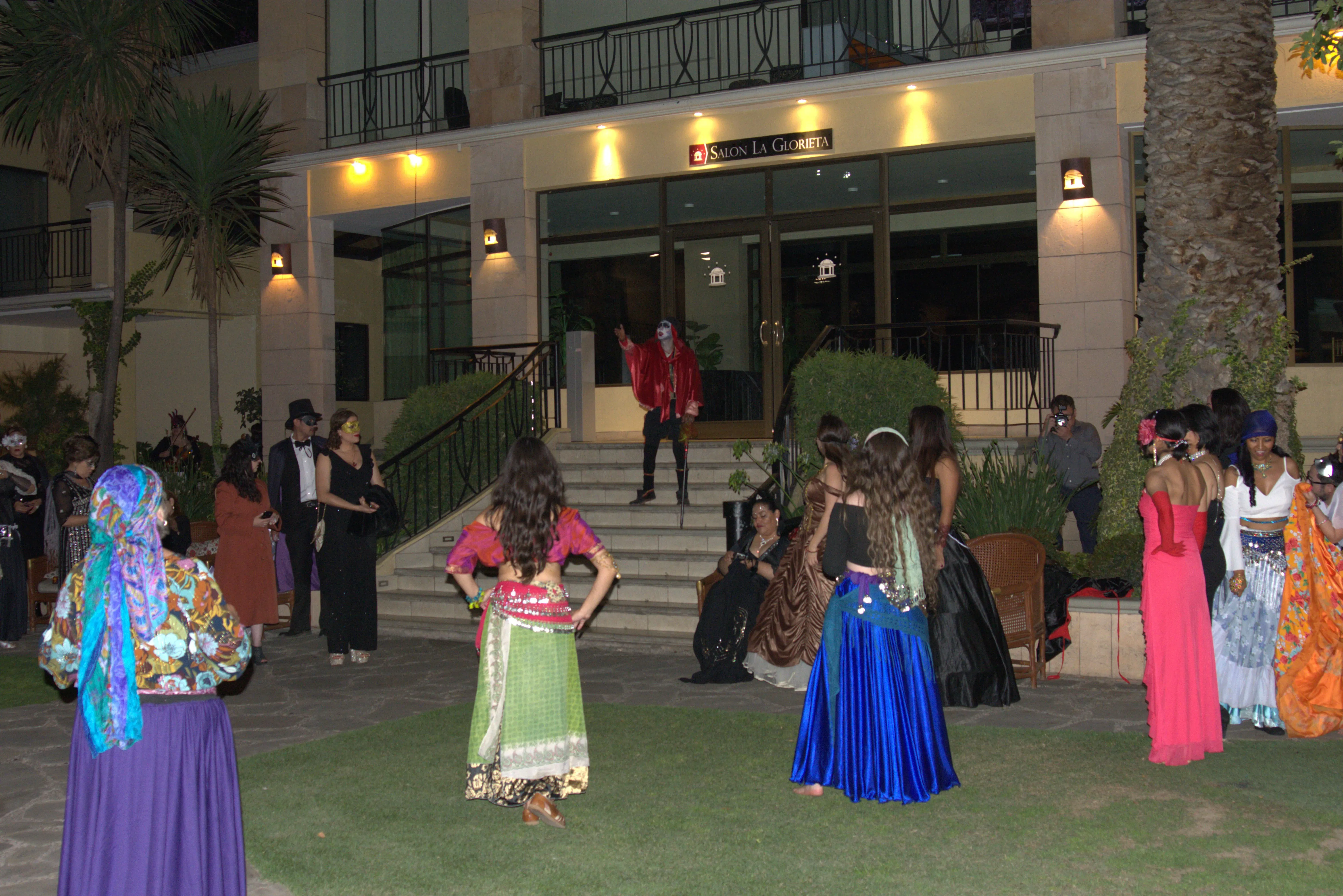 Foto 9 de La Mascarada