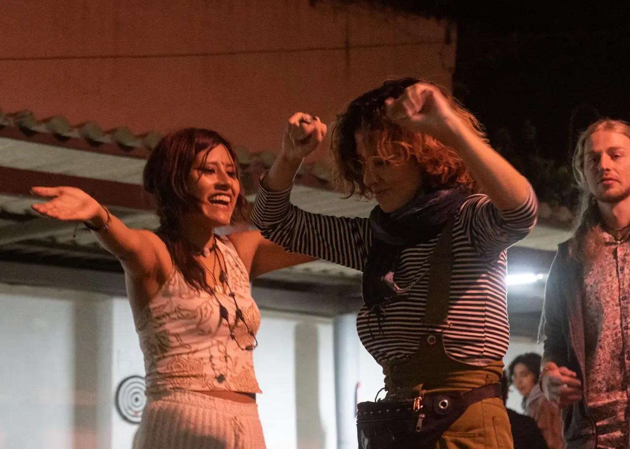 Foto 8 de Agosto en Uj Kuti