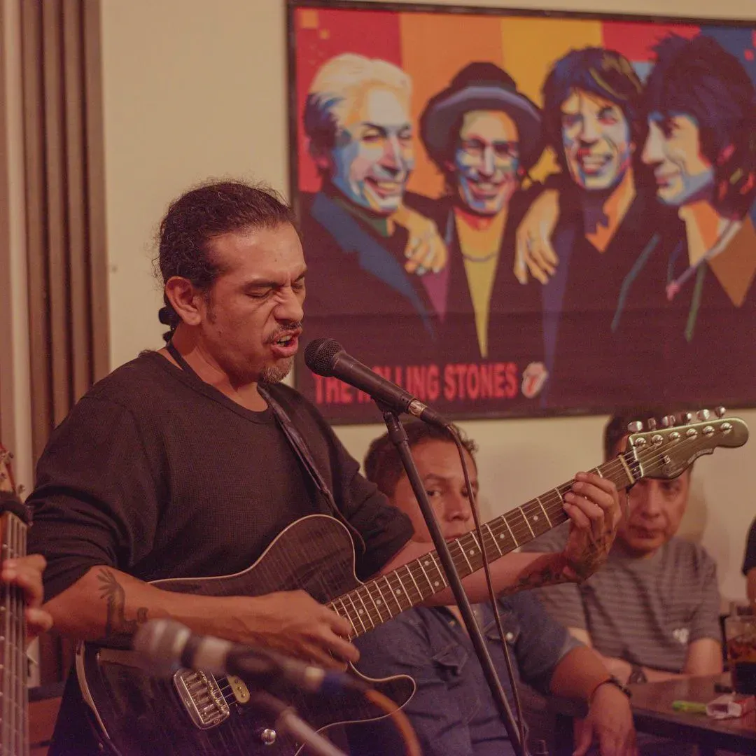 Foto 6 de Mandíbula en Acústico