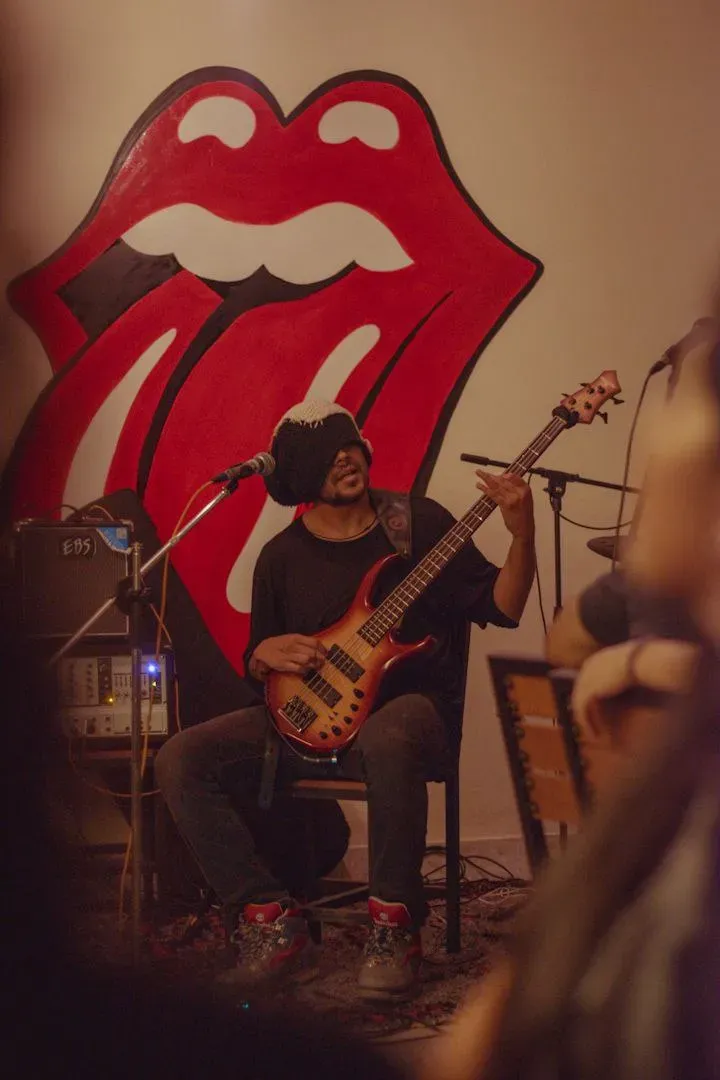 Foto 8 de Mandíbula en Acústico