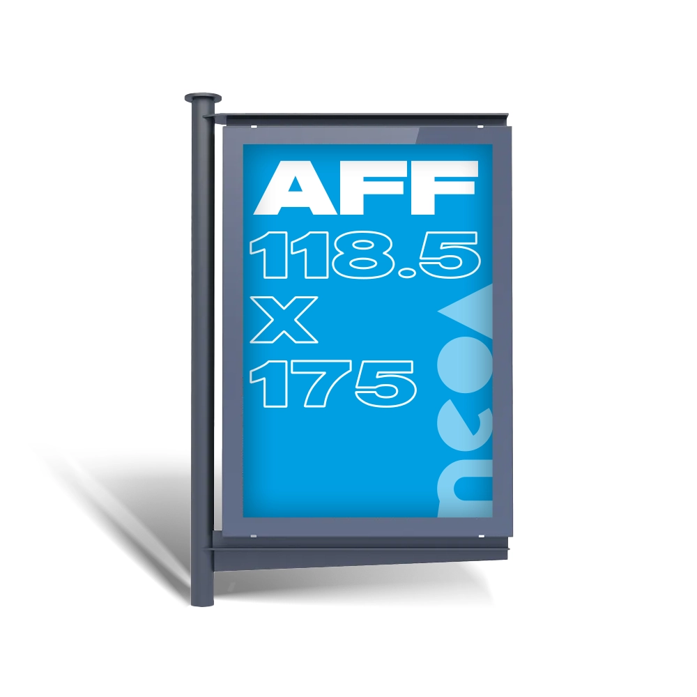 L'affiche abribus, également appelée 2m² ou sucette, est spécifiquement conçue pour les panneaux publicitaires situés dans les abribus. Idéale pour capter l’attention des voyageurs en déplacement, elle offre une visibilité optimale. Son format standard est de 118,5 x 175 cm. 