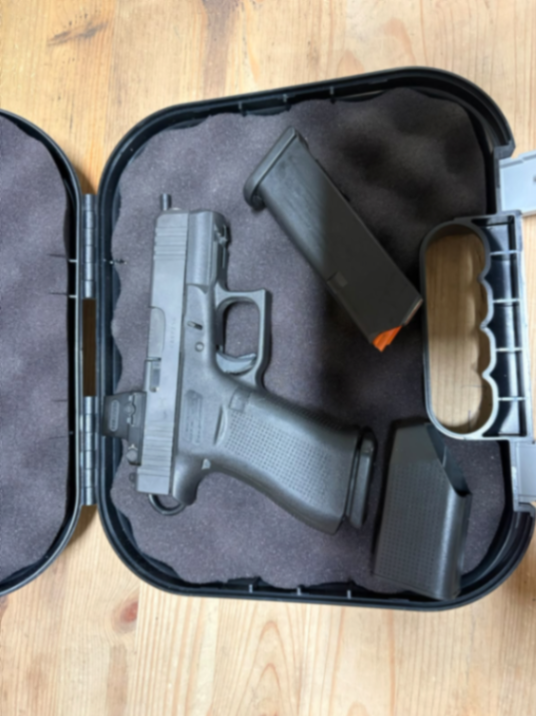 Glock 43X MOS עם אופציה לכוונת Holosun EPS Carry