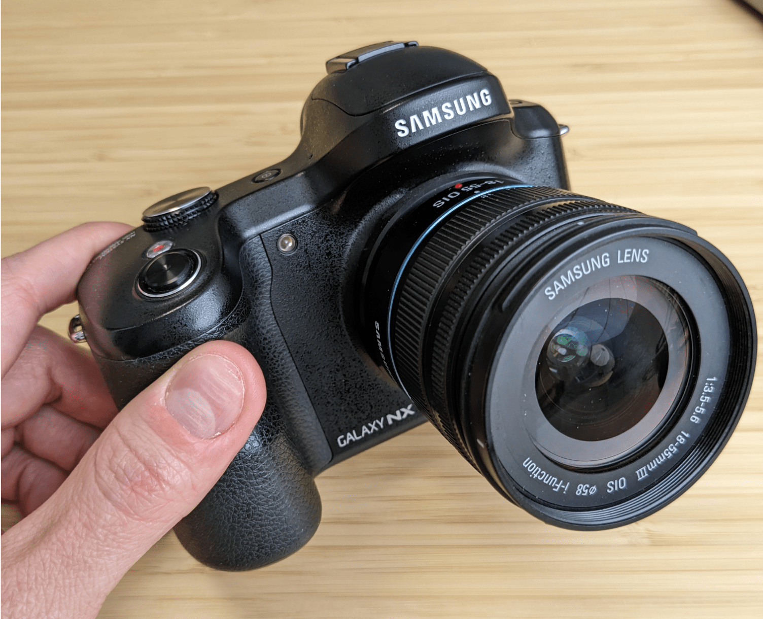 Samsung Galaxy NX front