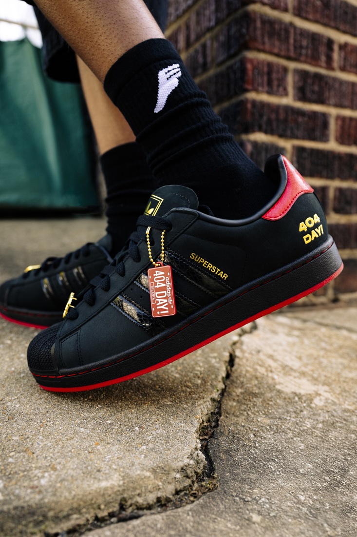 The athlete’s foot — Jordan 40th Anniversary Shoot