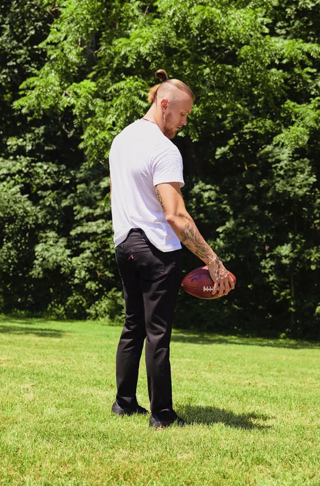 work for Levi_s and their 541 Campaign alongside NFL Pro Bowl Tight George Kittle