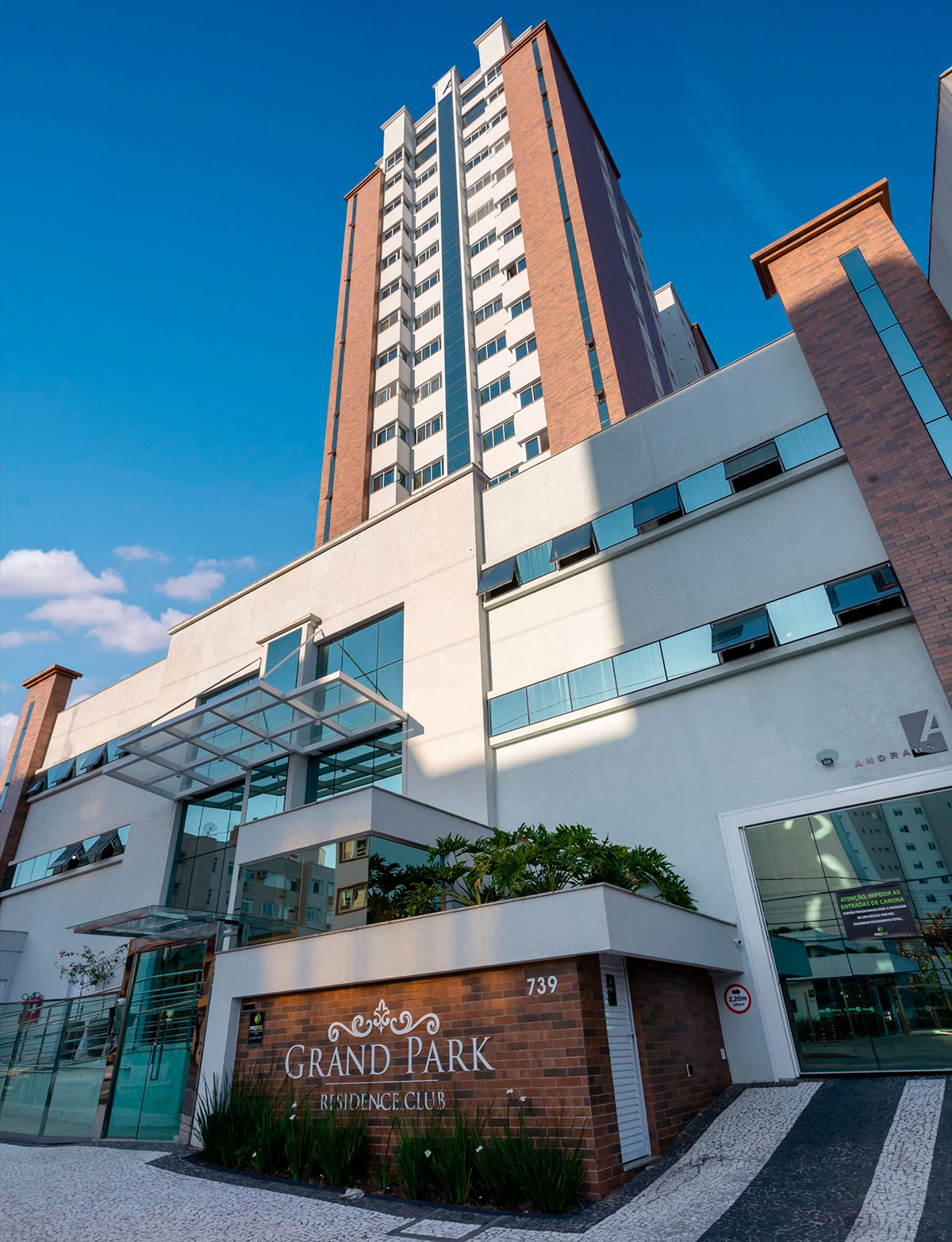 Grand Park Residence Club