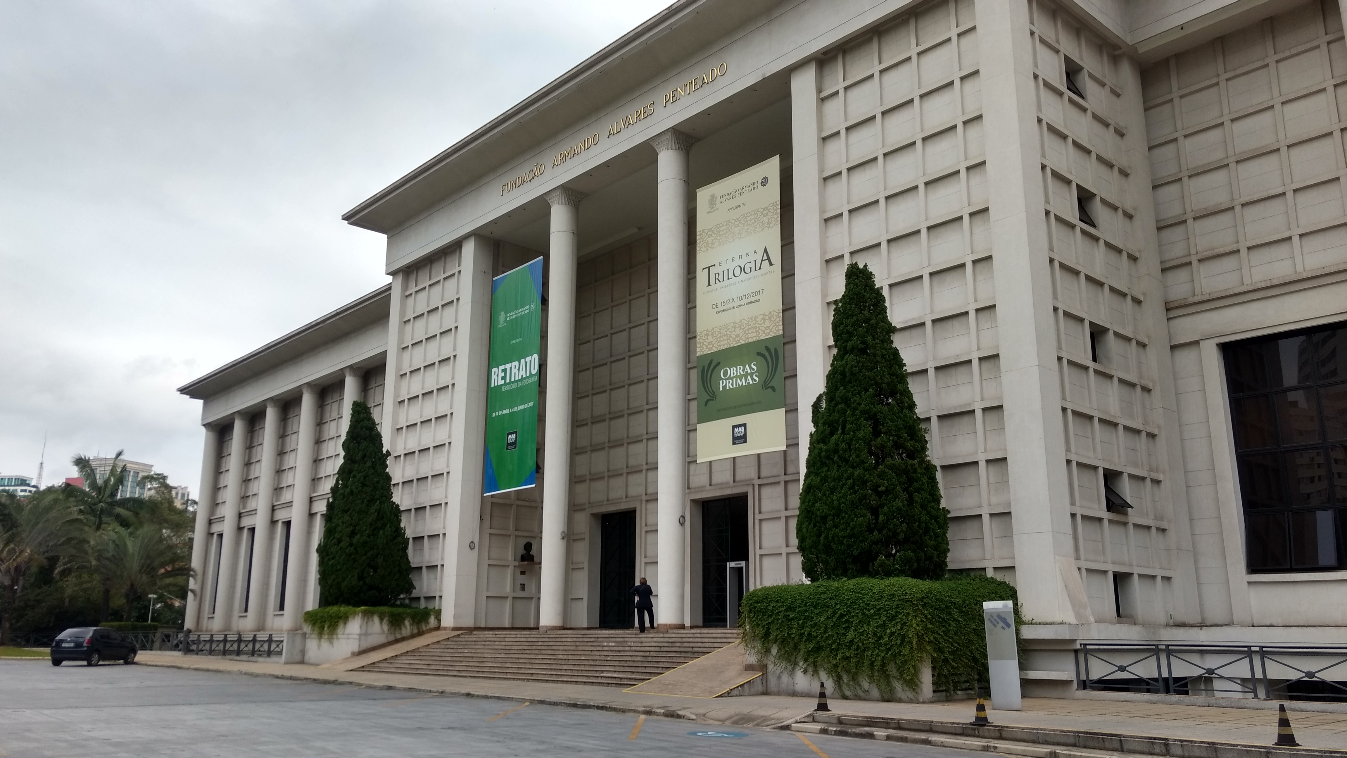 Fachada ou interior de Teatro FAAP