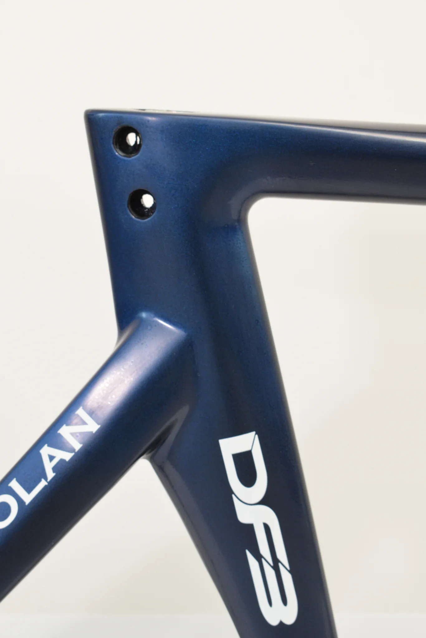 Dolan DF 3 — 9