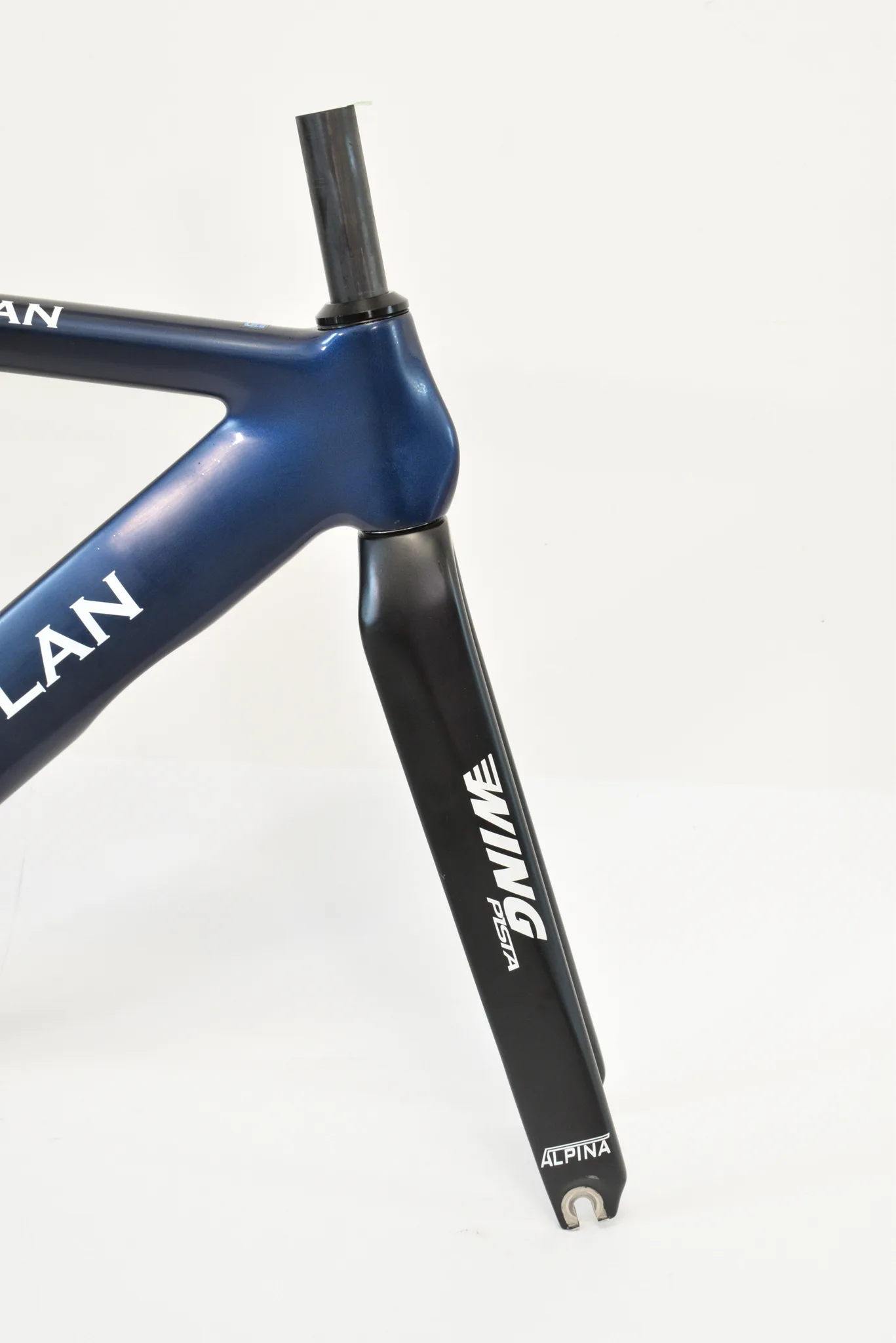 Dolan DF 3 — 11