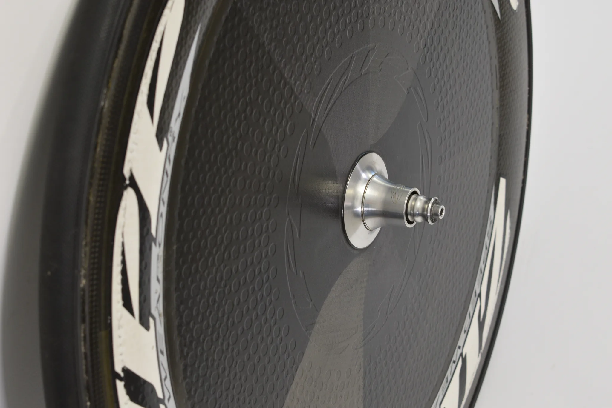 Zipp 900 — 3