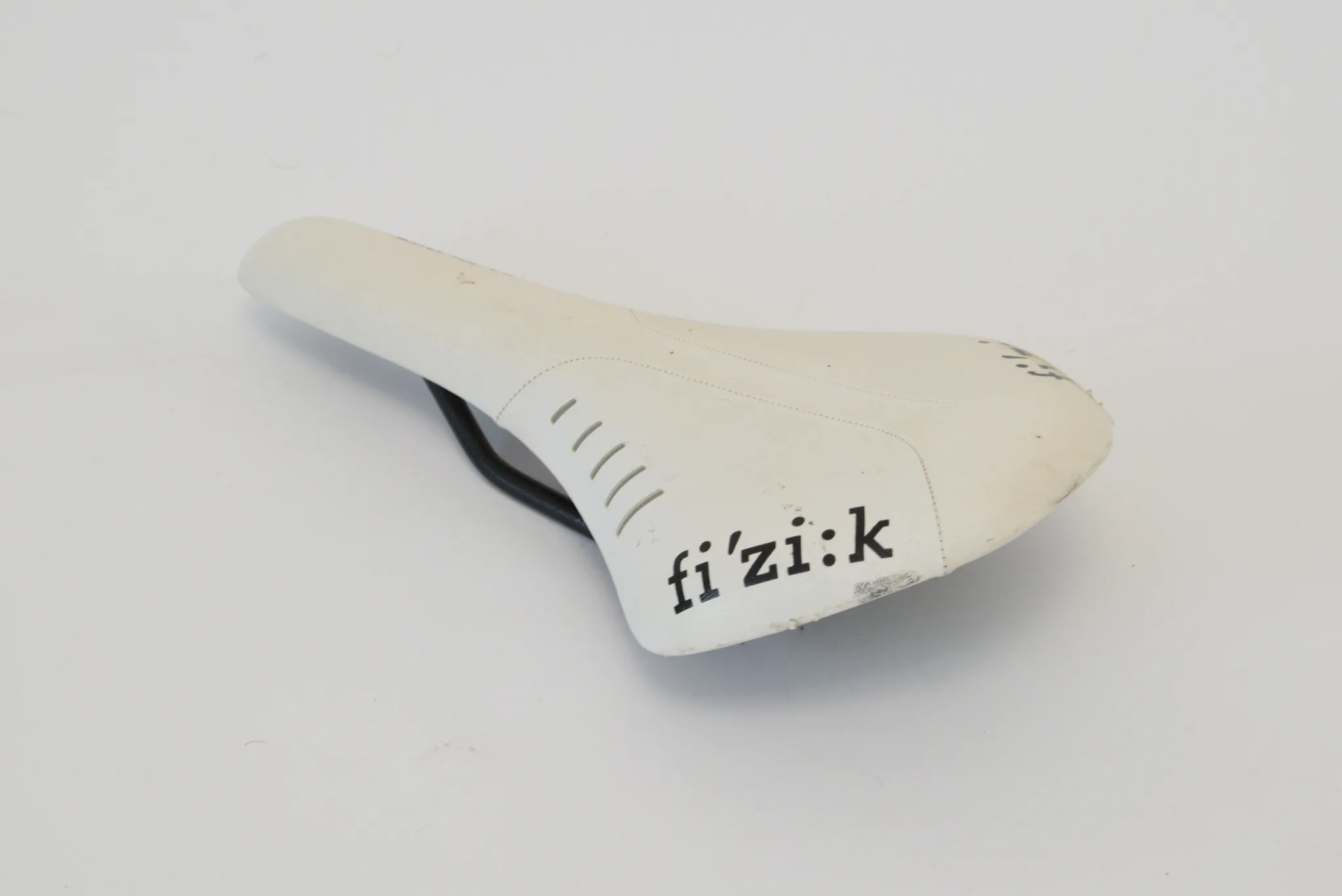 Fizik Arione — 4