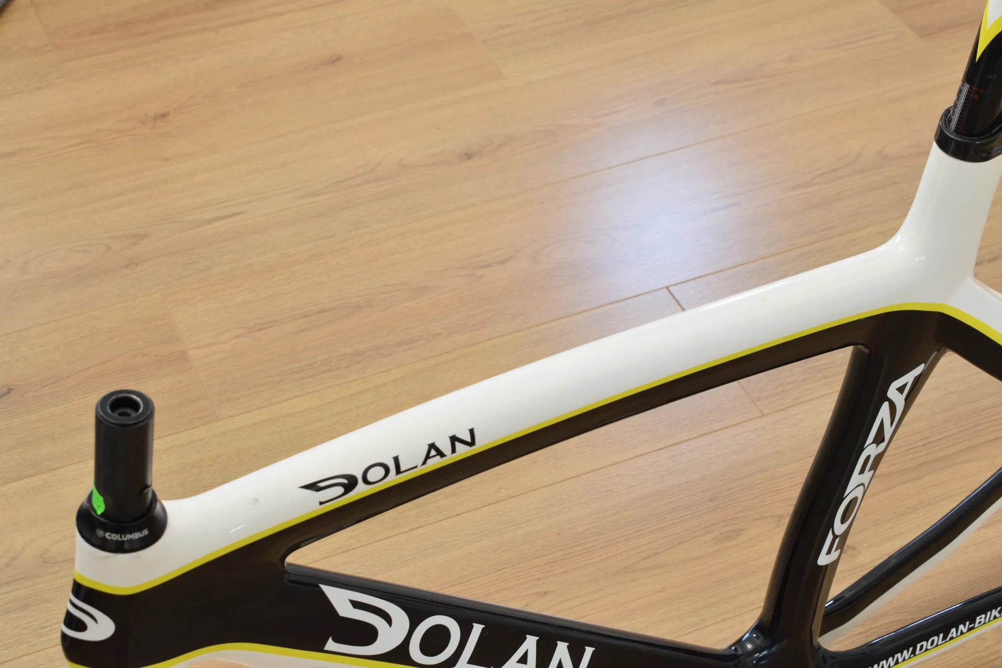 Dolan Forza — 5