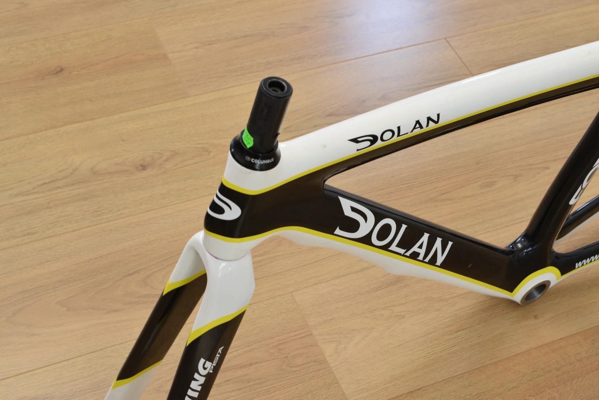 Dolan Forza — 8