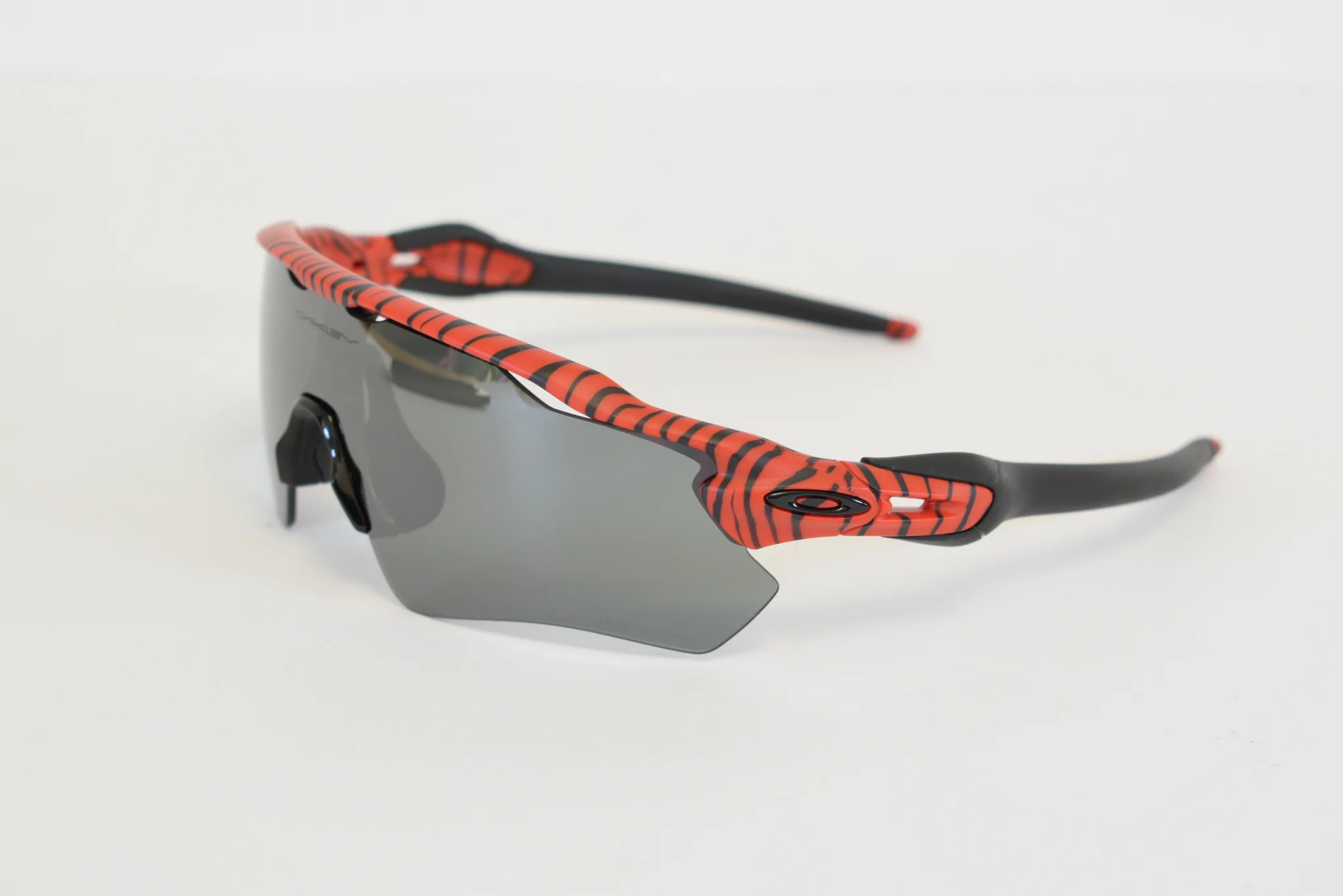 Oakley Radar EV path — 2
