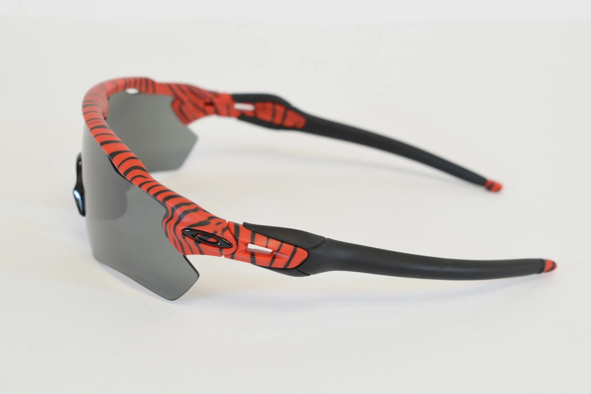 Oakley Radar EV path — 3