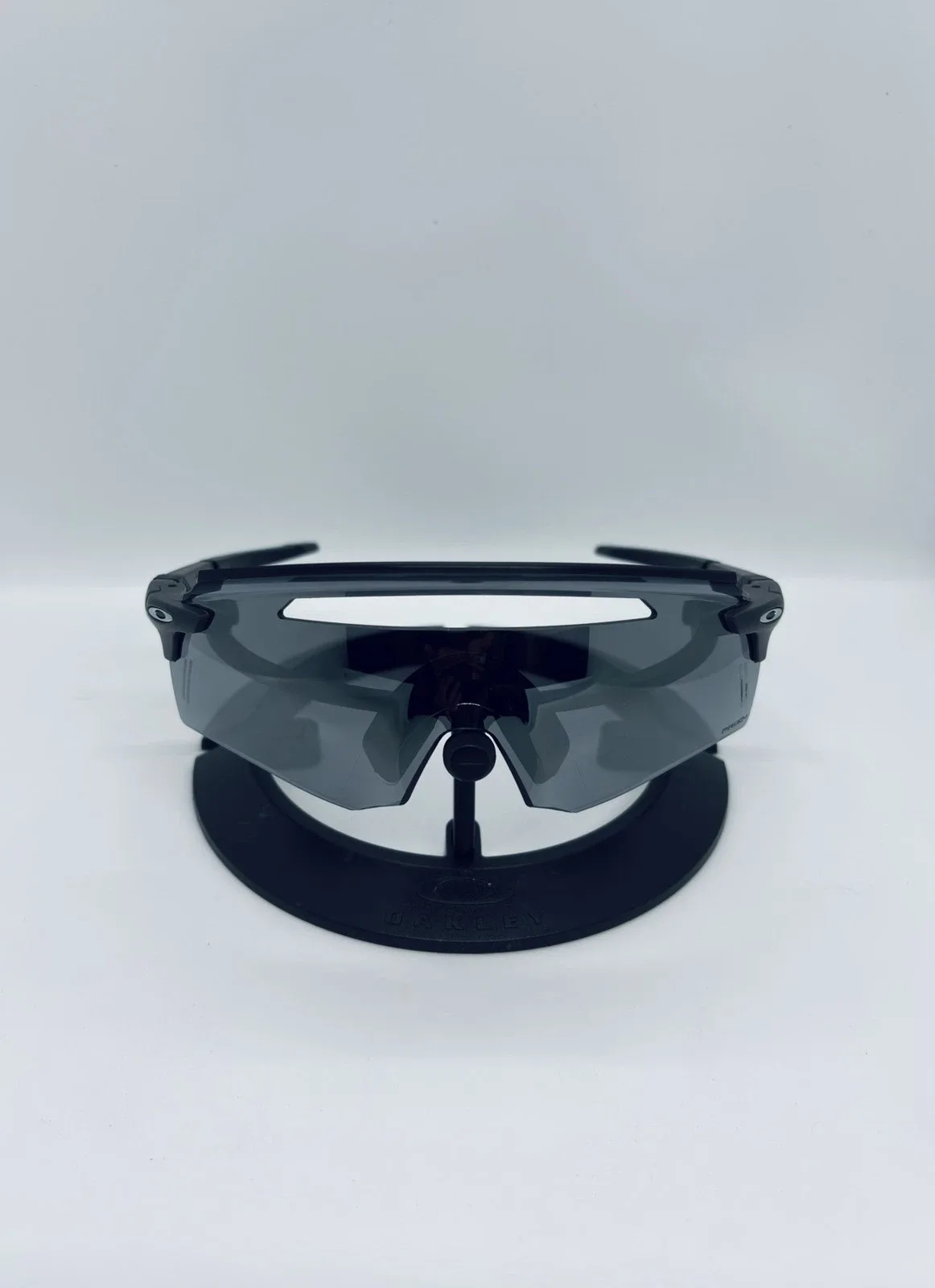 Oakley Encoder — 3