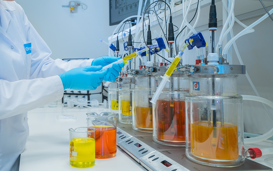 DIFFERENT TYPES OF CREATINE TESTED ON AN ARTIFICIAL DIGESTIVE SYSTEM. WHICH ONE IS BETTER?