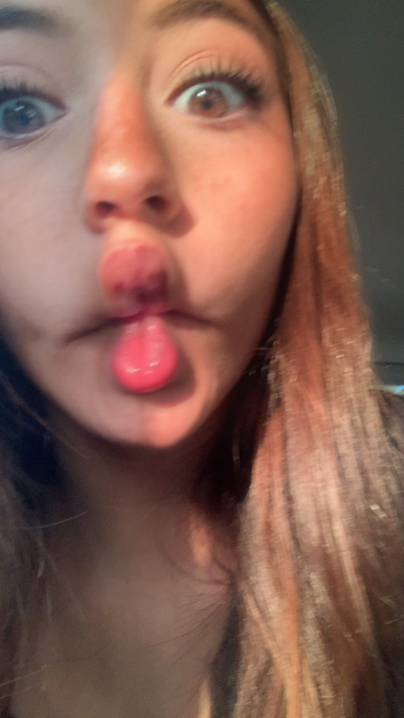@julianafff