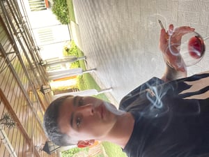 @u19624706