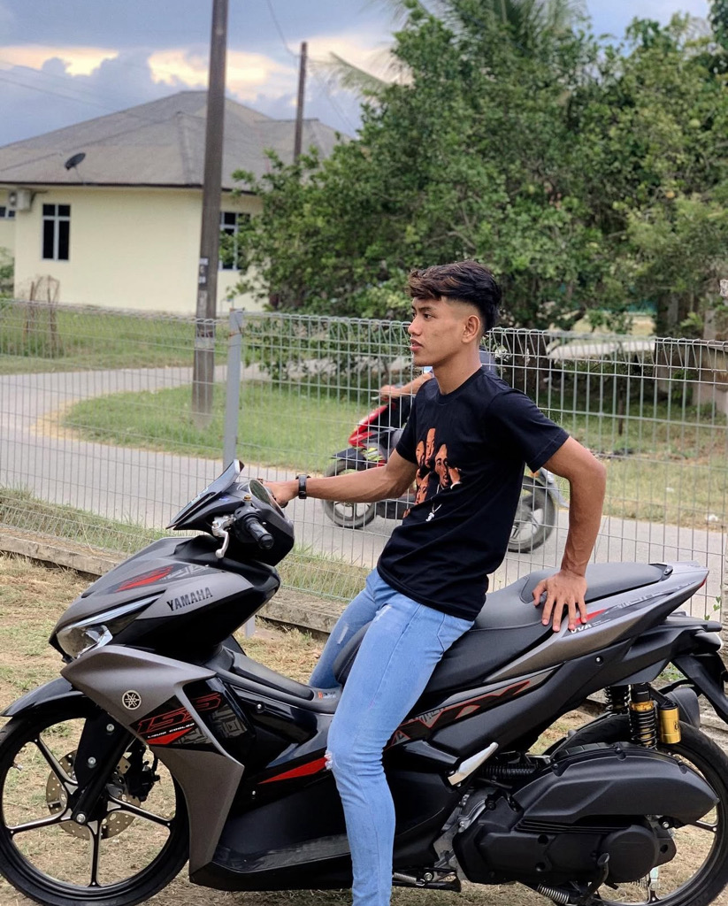 @zaidi12