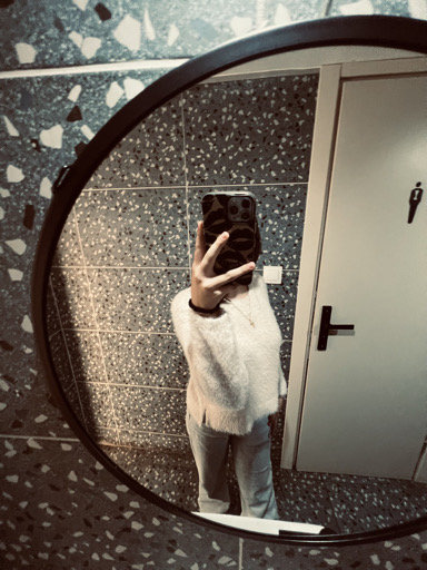 @u98423901