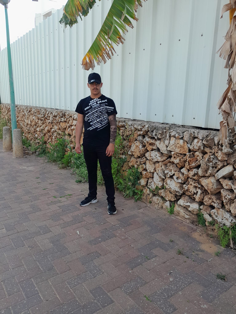 @u61419705 from Israel