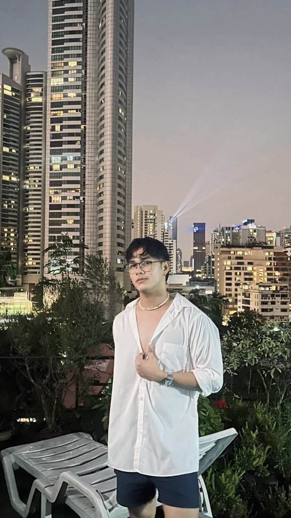 Photo by @karlwith_k from South Korea