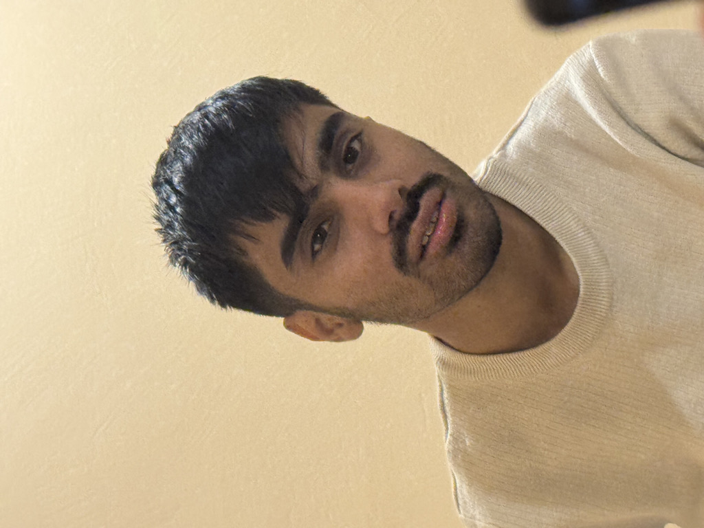 @u99903344 from India
